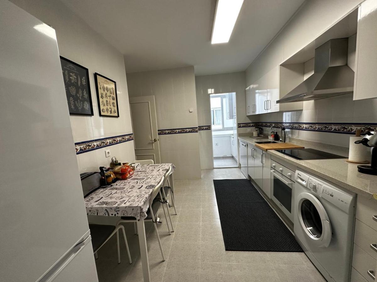 Bastinazo Alohadream - Premium - La Mejor Ubicacion Con Aire Acondicionado, Insonorizacion, Terraza Y Equipamiento En El Puerto De Santa Maria - Grupo De Solo Menores De 25 No Aceptados Salvo Fianza Adicional Eksteriør bilde